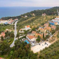 Imagine pentru Zoe Hotel (Ex. Trypiti Hotel & Suites) Cazare - Litoral Limenaria 2026