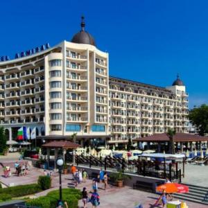poza Hotel Admiral