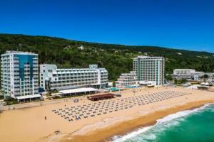poza telefon Hotel Berlin Golden Beach
