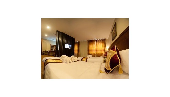 Gold Hotel poza 3
