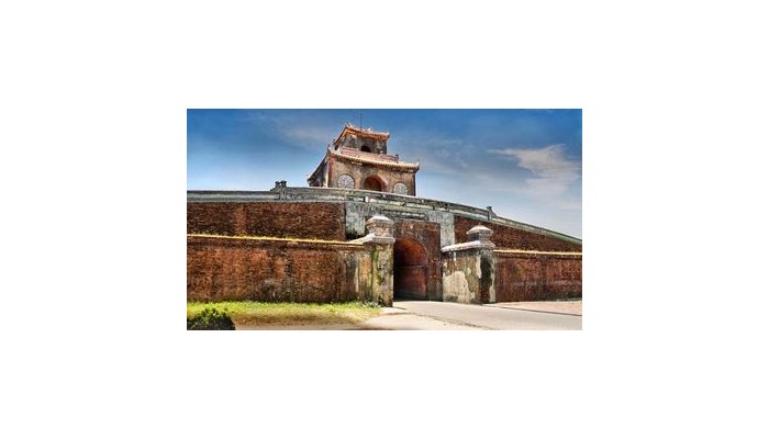 Imperial Hotel Hue poza 8