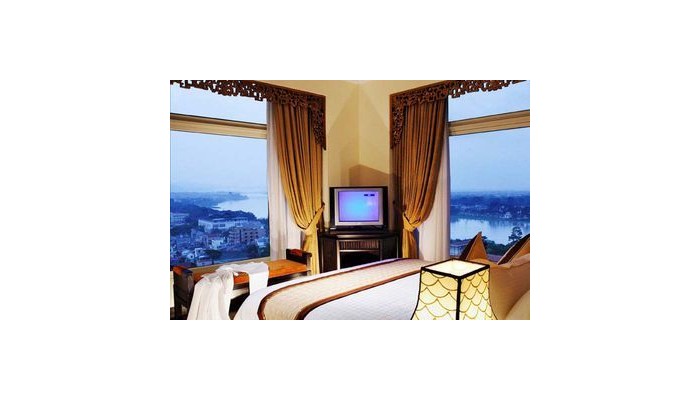 Imperial Hotel Hue poza 3