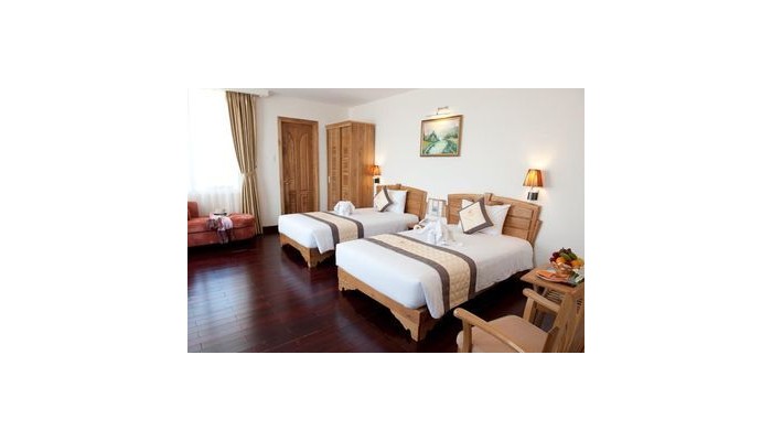 Romance Hotel poza 0