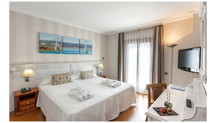 Hotel Occidental Isla Canela poza 1