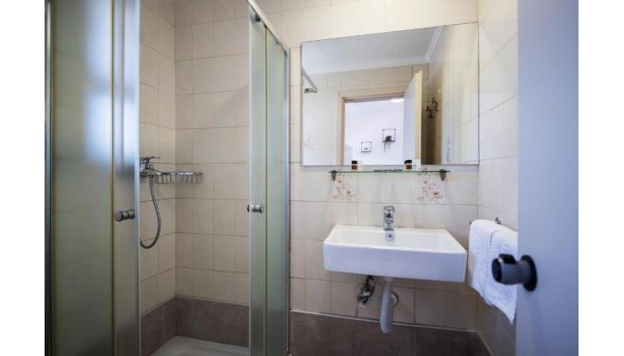 Hotel Terinikos poza 11