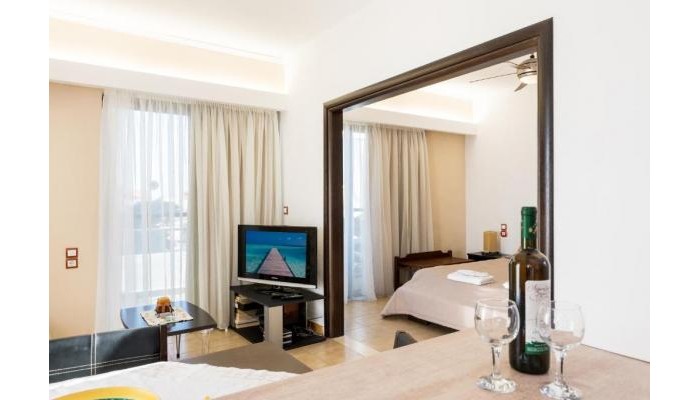 Hotel Terinikos poza 6