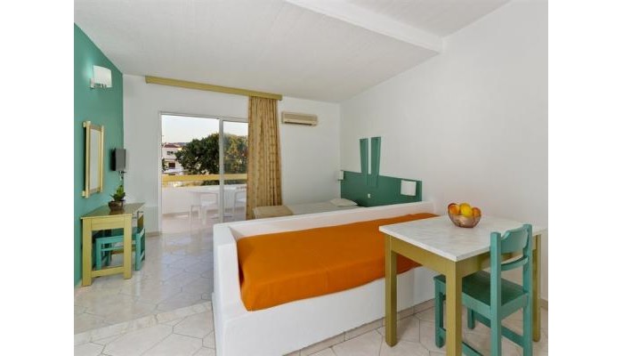 Trianta Apartments poza 15