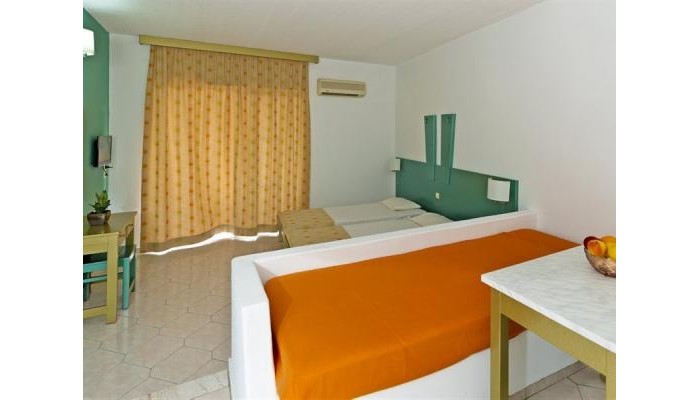 Trianta Apartments poza 16