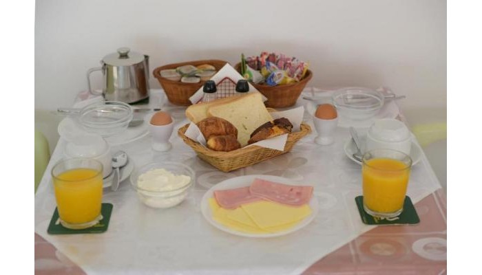 Trianta Apartments poza 25