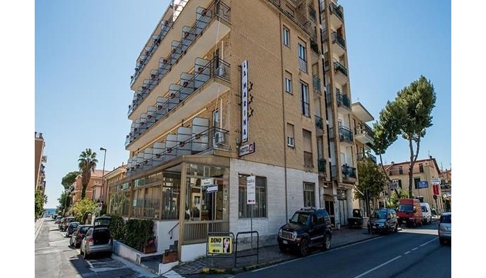 Hotel La Marina poza 0