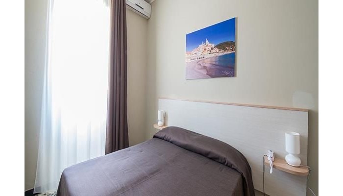 Hotel La Marina poza 5