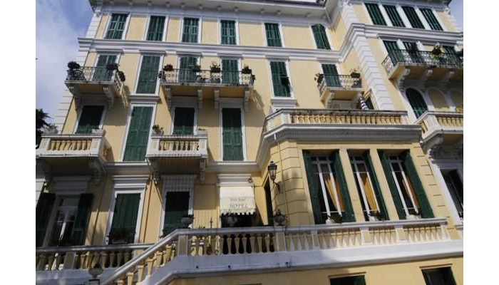 Hotel Petit Royal poza 1