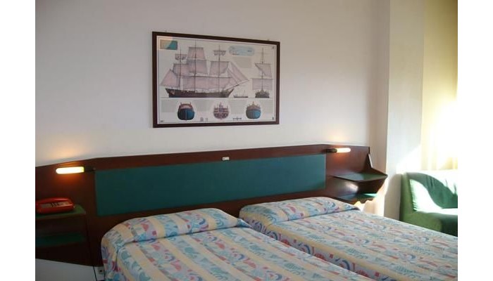 Hotel Robinia poza 4