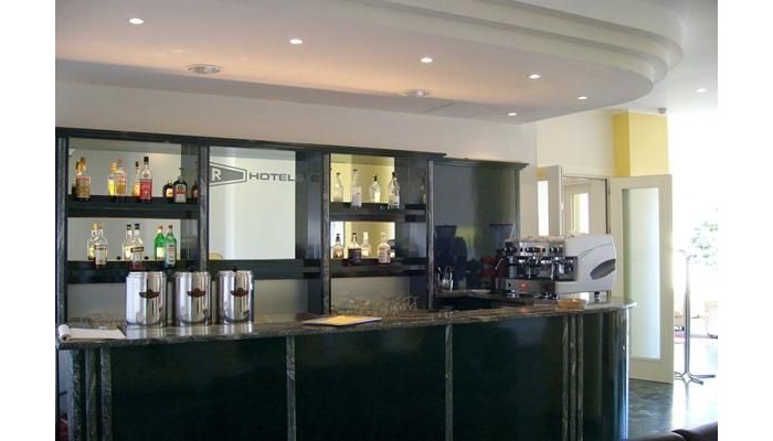 Hotel Robinia poza 5