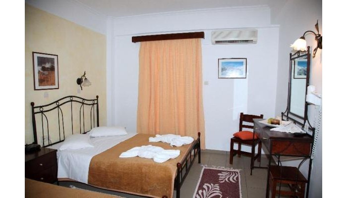 Hotel Nikolas poza 2