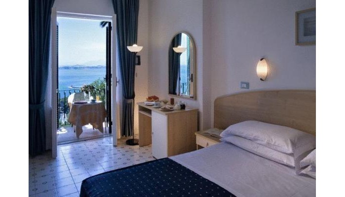 Hotel Villa Ireos poza 1