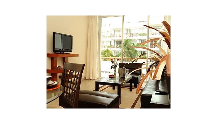 Ixchel Beach Hotel poza 11