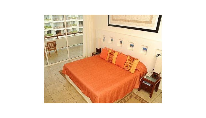 Ixchel Beach Hotel poza 5