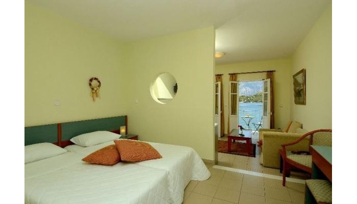 Hotel Omirikon poza 0