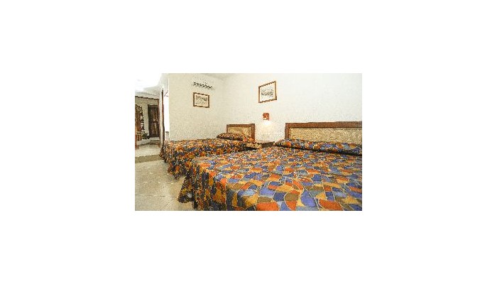 Hotel Suites Ixtapa Y Centro Comercial poza 9