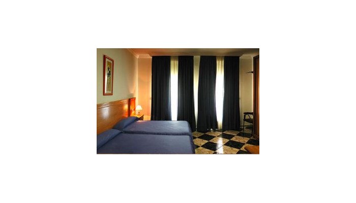 Hotel Plaza Manjon poza 10