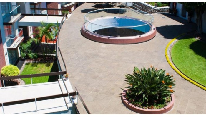 Country Hotel & Suites poza 1