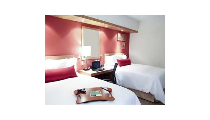 Hotel Hampton Inn By Hilton Guadalajara Expo poza 6