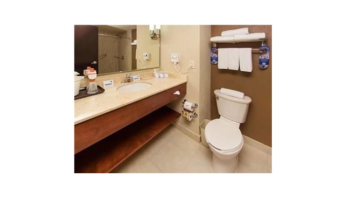 Hotel Holiday Inn Express Guadalajara Aeropuerto poza 2