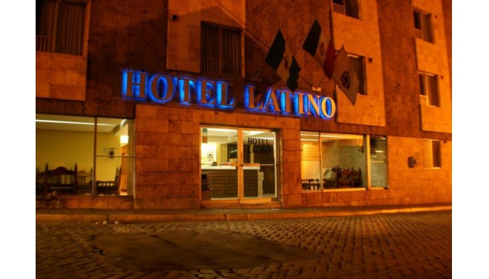 Hotel Latino poza 2