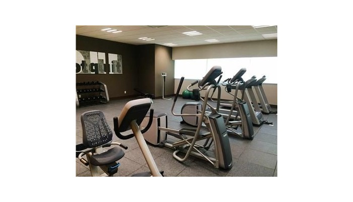 Hotel Wyndham Garden Guadalajara Acueducto poza 1