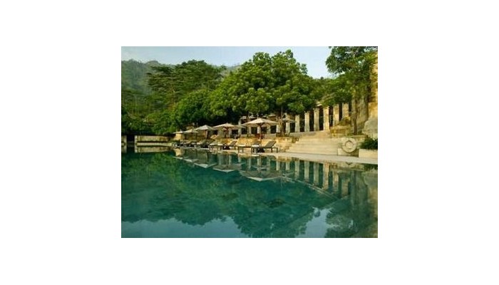 Hotel Amanjiwo poza 3