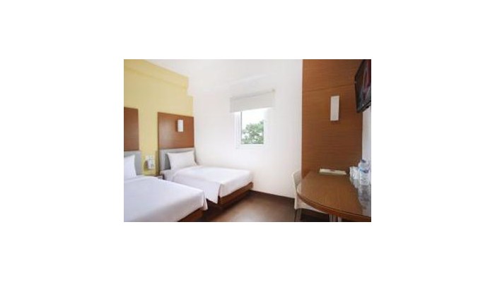 Hotel Amaris Embong Malang poza 4