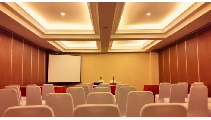 Hotel At Hom Premiere Cilacap poza 0