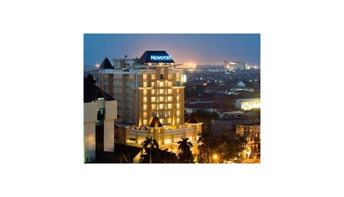 Hotel Novotel Semarang poza 1