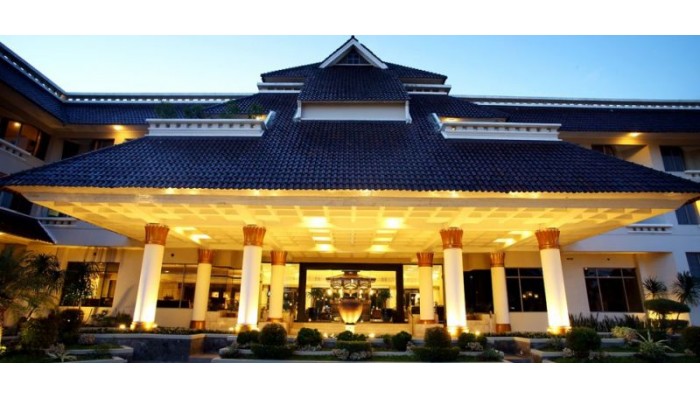 Hotel Santika Premiere Jogja poza 1