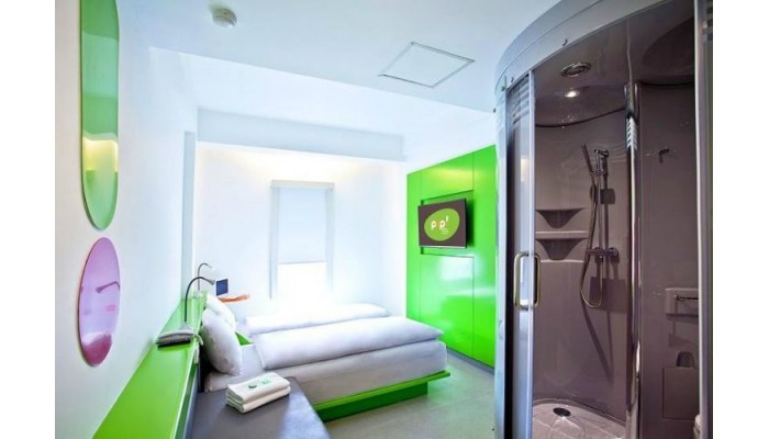 Pop Hotel Gubeng Surabaya poza 3