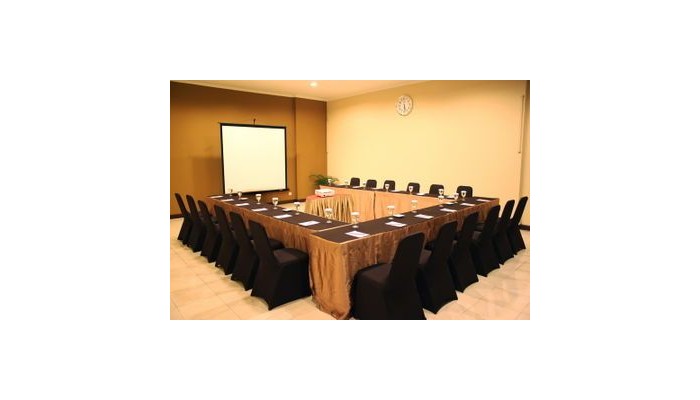 The Majesty Hotel poza 2