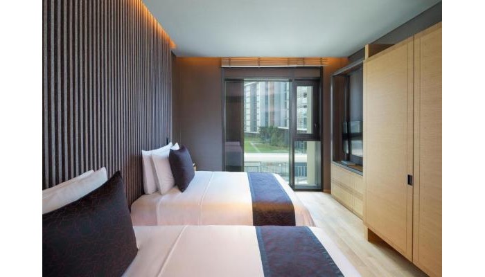 Hotel The Residences At Caesars Palace Bluewaters Dubai poza 3