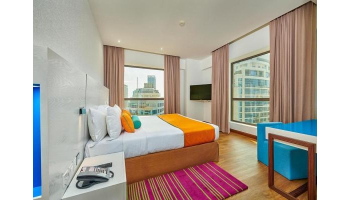 Ramada Hotel Suites & Apartments By Wyndham Dubai Jbr poza 3