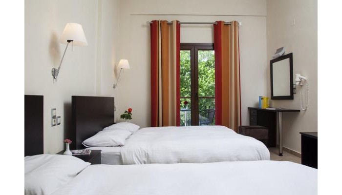 Meteoritis Hotel poza 0