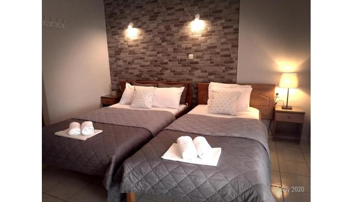 Adonis Apartments poza 2