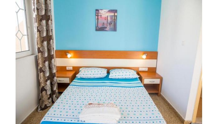 Harriet Studios poza 11