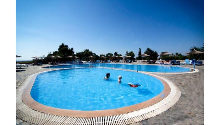 Evripides Village poza 11