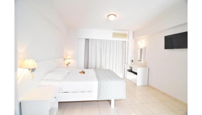 Evripides Village poza 1