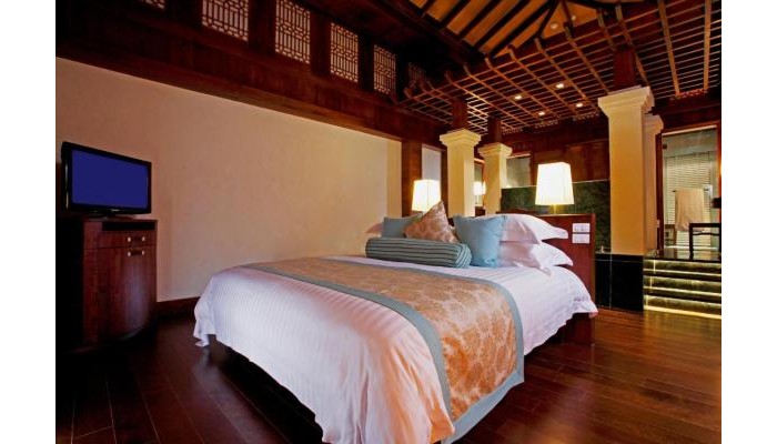 Centara Grand Beach Resort Phuket poza 2