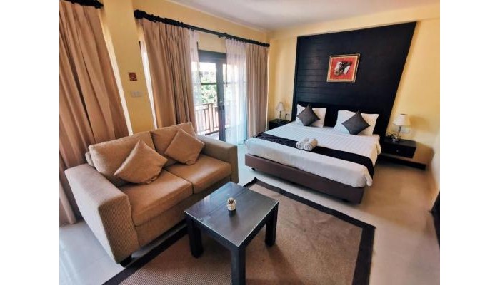 Hotel Enjoy's Beach House Karon poza 4