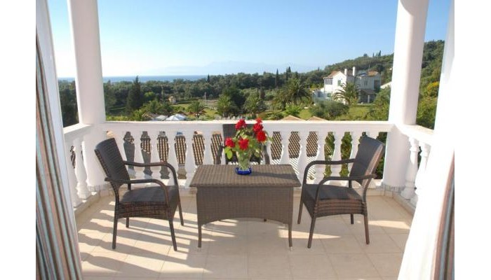 Rebecca's Village poza 7