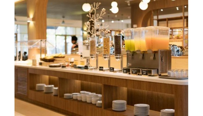 Apsara Beachfront Resort & Villa poza 17