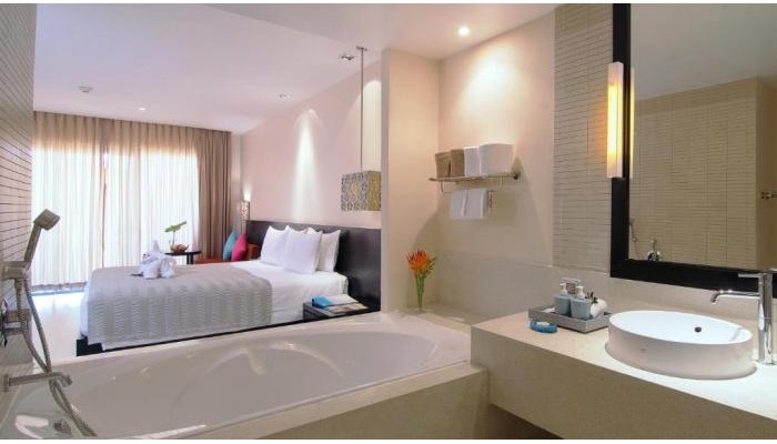 Apsara Beachfront Resort & Villa poza 9