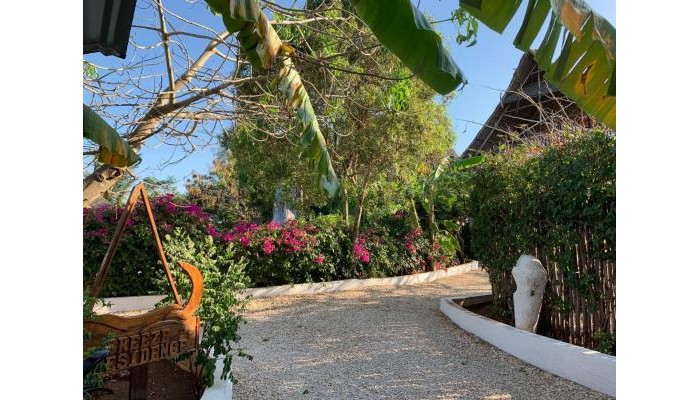 Breeze Residence Apartments poza 0